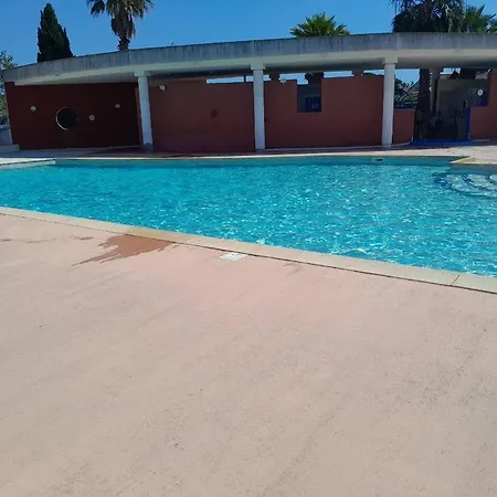 Vakantiehuis Clos Gabmy Entre Et Garrigue