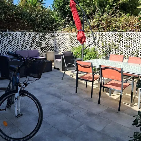 Vakantiehuis Clos Gabmy Entre Et Garrigue *